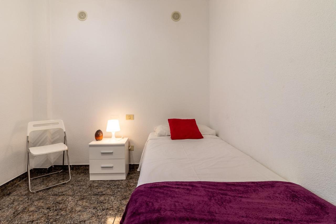 Flatguest Cicer - 3bdr + Balcony + Appartement Las Palmas