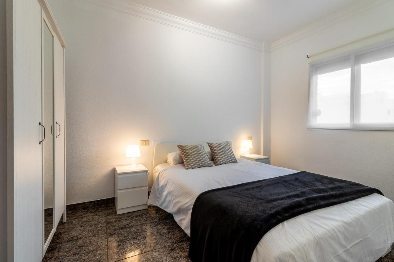 Flatguest Cicer - 3bdr + Balcony + * Las Palmas