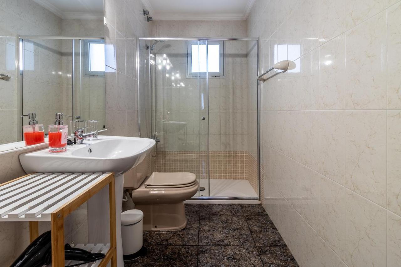 Flatguest Cicer - 3bdr + Balcony + Appartement